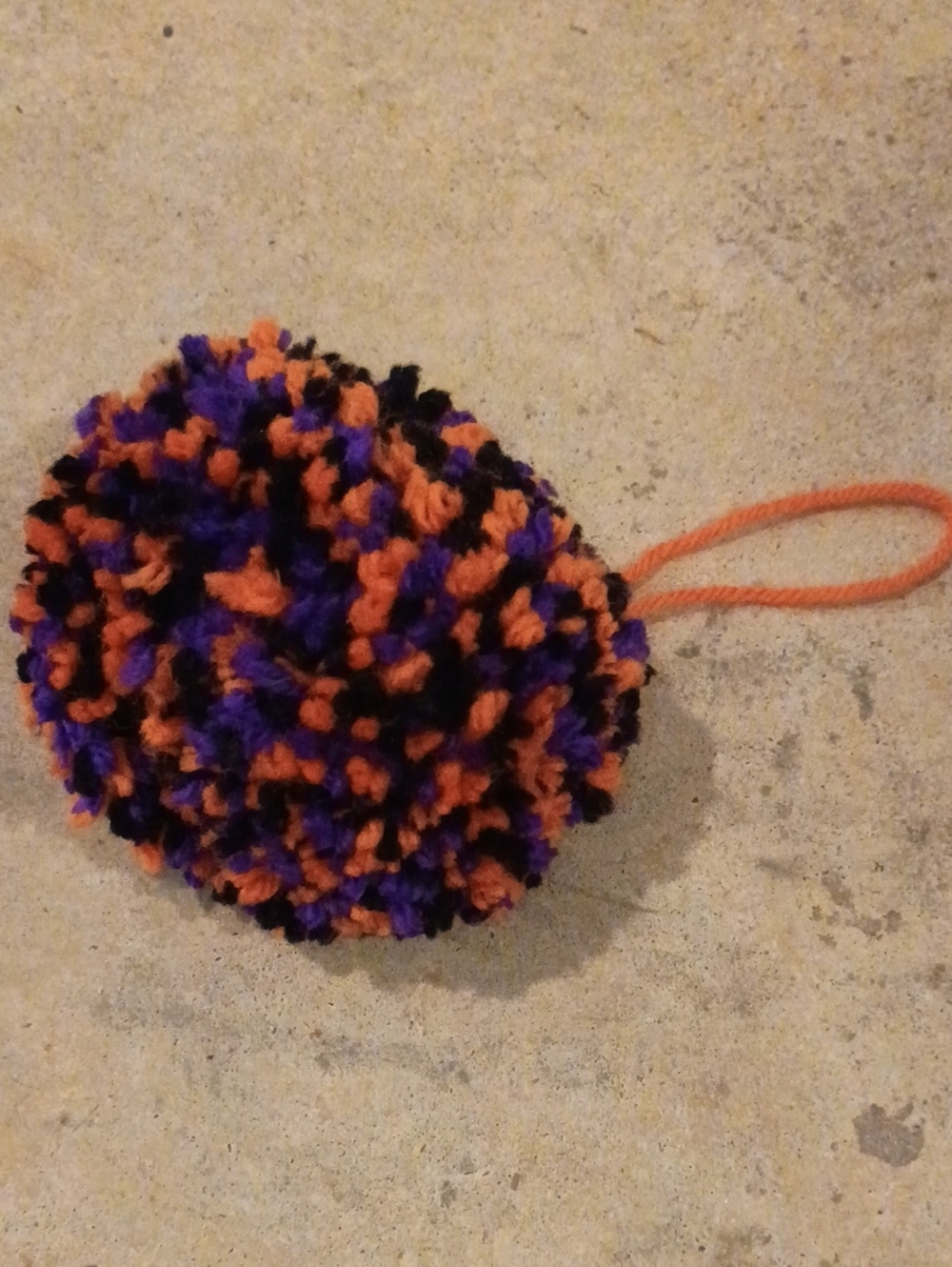 Handmade Pompom - Picture 2 of 2